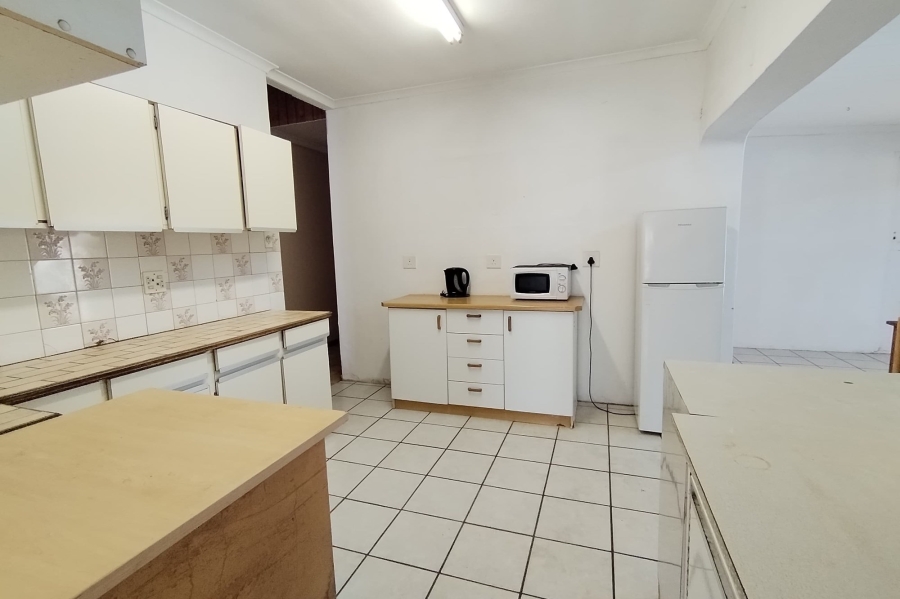 4 Bedroom Property for Sale in Protea Heights Western Cape